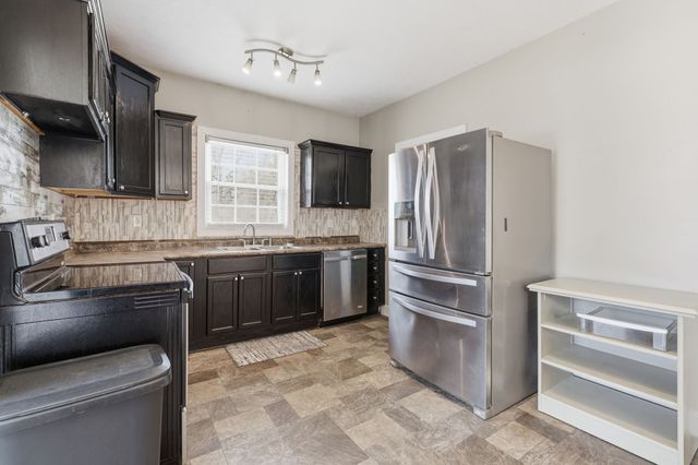 115 Florida Ave, N, Parsons, TN 38363