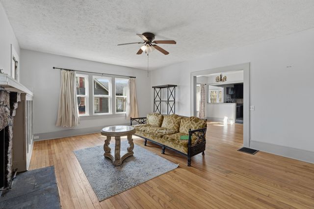 115 Florida Ave, N, Parsons, TN 38363