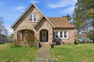 115 Florida Ave, N, Parsons, TN 38363