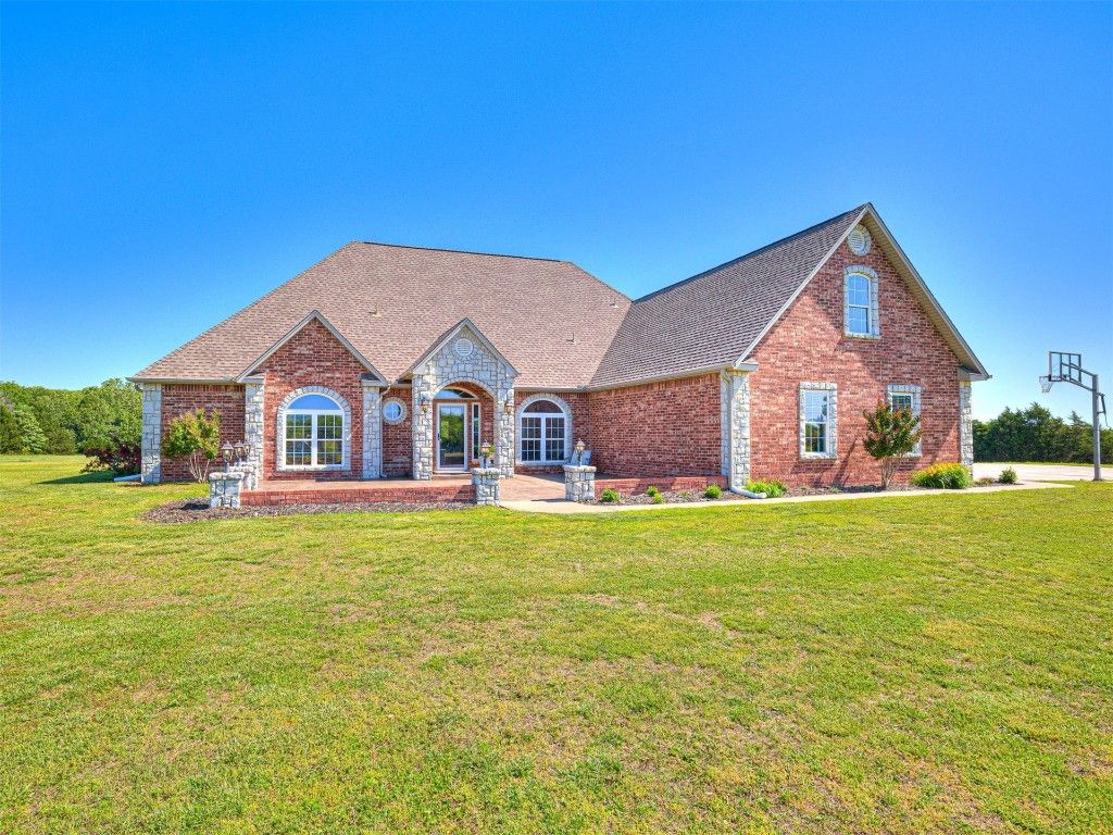 349412 E 840 Road, Stroud, OK 74079