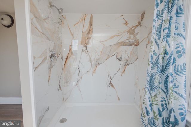 203 S GEORGE ST, Ranson, WV 25438