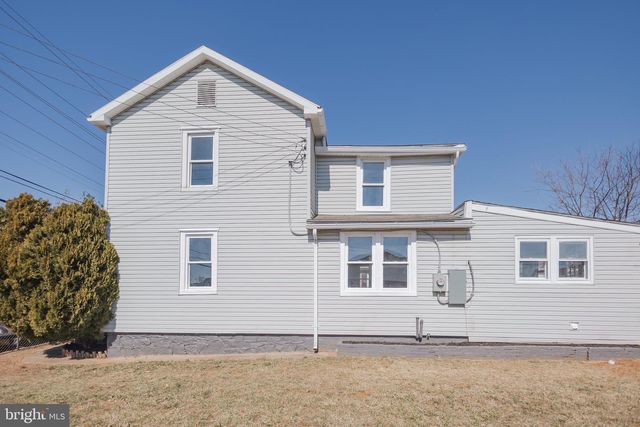 203 S GEORGE ST, Ranson, WV 25438