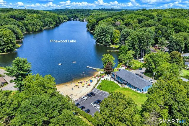 105 Old Dike Road, Trumbull, CT 06611