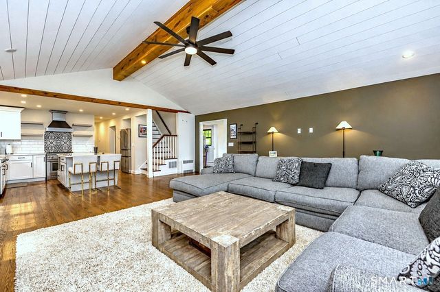 105 Old Dike Road, Trumbull, CT 06611