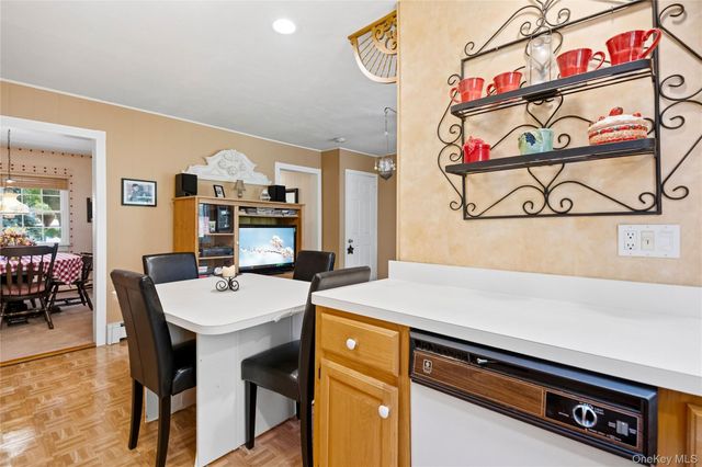 304 Concord Street, Dix Hills, NY 11746