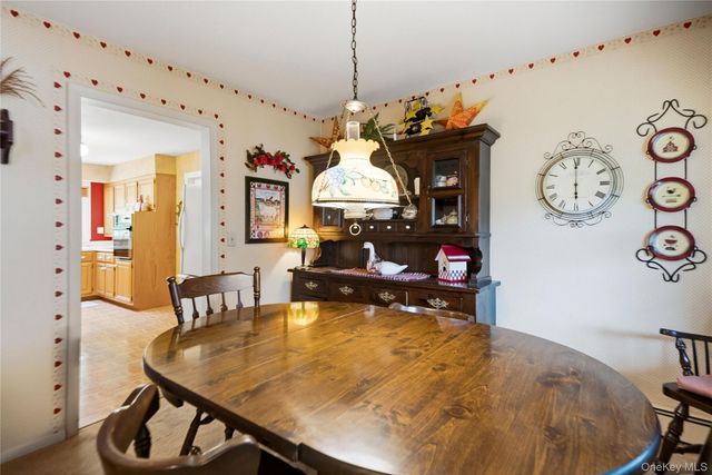 304 Concord Street, Dix Hills, NY 11746
