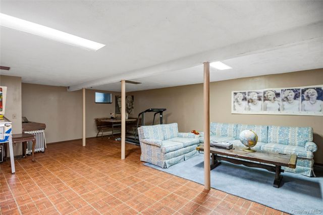 304 Concord Street, Dix Hills, NY 11746