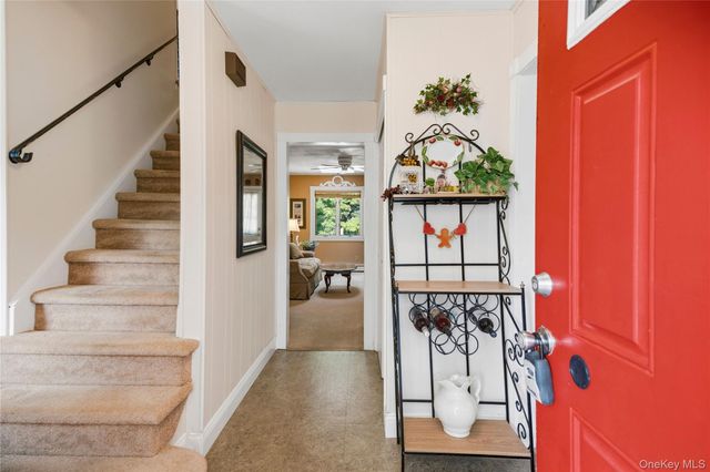 304 Concord Street, Dix Hills, NY 11746