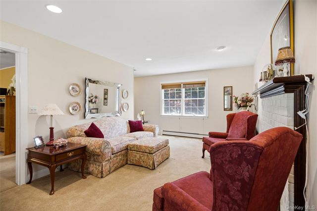 304 Concord Street, Dix Hills, NY 11746