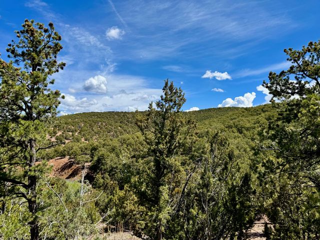 1084 S Summit Ridge, Santa Fe, NM 87501