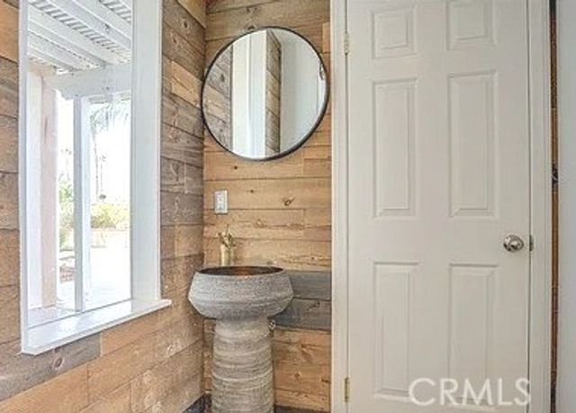 12683 Palm View, Riverside, CA 92503