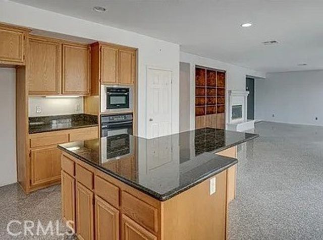 12683 Palm View, Riverside, CA 92503