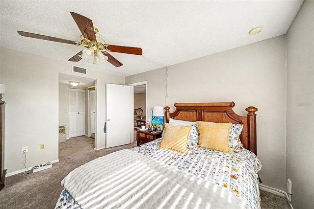 801 83RD AVENUE N 415, St Petersburg, FL 33702
