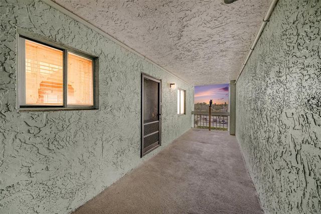 801 83RD AVENUE N 415, St Petersburg, FL 33702