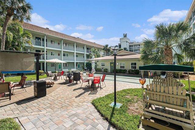 801 83RD AVENUE N 415, St Petersburg, FL 33702