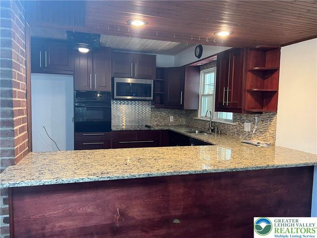 2401 Lawnherst Avenue, Easton, PA 18045