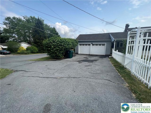2401 Lawnherst Avenue, Easton, PA 18045