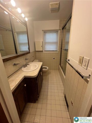 2401 Lawnherst Avenue, Easton, PA 18045