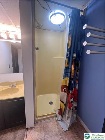 2401 Lawnherst Avenue, Easton, PA 18045
