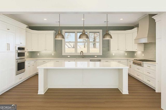 208 Summer Ridge Drive, Ball Ground, GA 30107