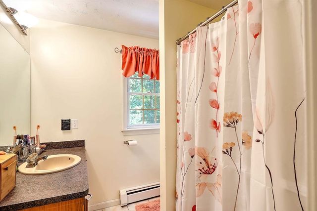 30 Pine Warbler Way, Bellingham, MA 02019