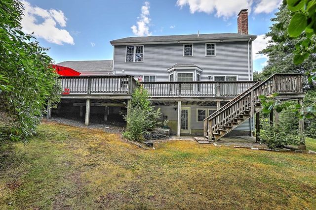 30 Pine Warbler Way, Bellingham, MA 02019