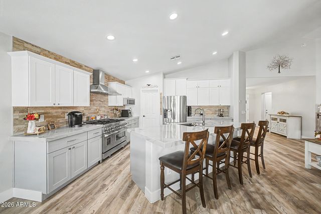 3450 E KESLER Lane, Gilbert, AZ 85295
