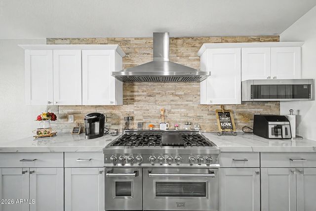 3450 E KESLER Lane, Gilbert, AZ 85295