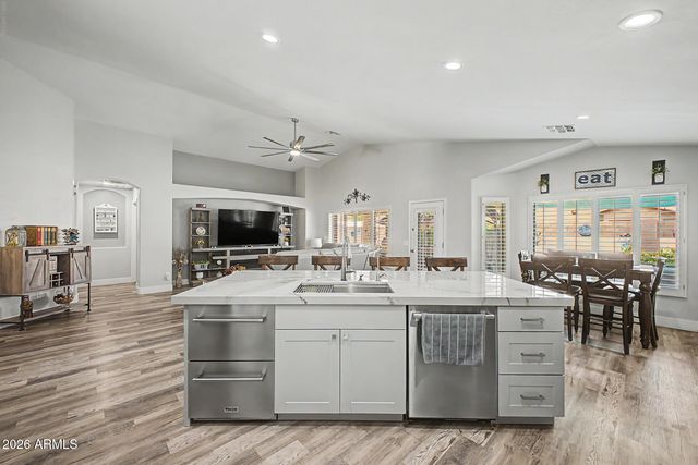 3450 E KESLER Lane, Gilbert, AZ 85295