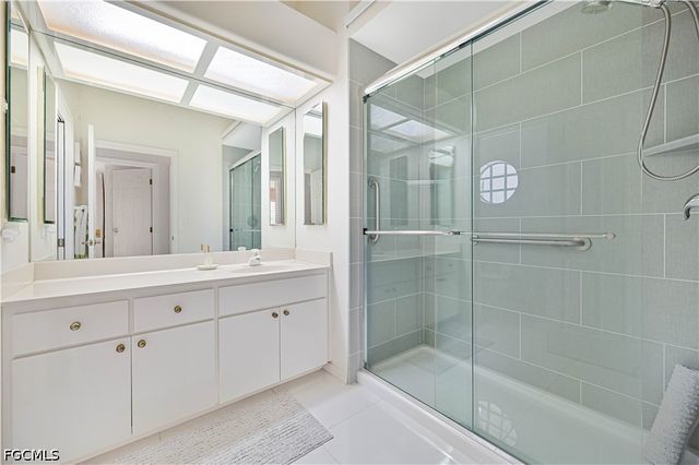 3681 Lakemont DR, Bonita Springs, FL 34134