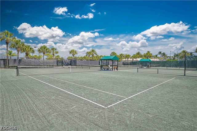 3681 Lakemont DR, Bonita Springs, FL 34134