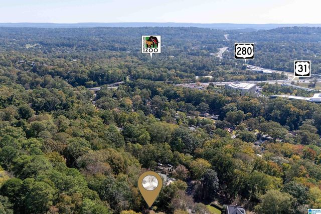 2000 WARWICK COURT, Birmingham, AL 35209