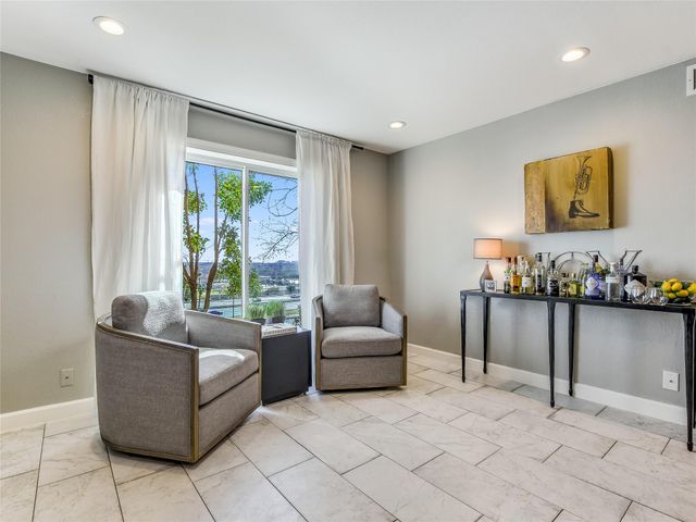 6501 E Hill DR 125, Austin, TX 78731