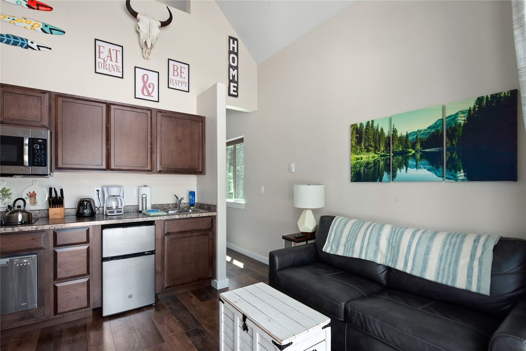 7547 Hwy 2 E, Columbia Falls, MT 59912 photo 26