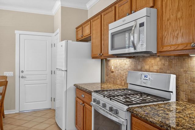 156 Stags Leap Ln, Lincoln, CA 95648