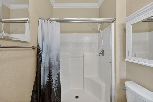 156 Stags Leap Ln, Lincoln, CA 95648