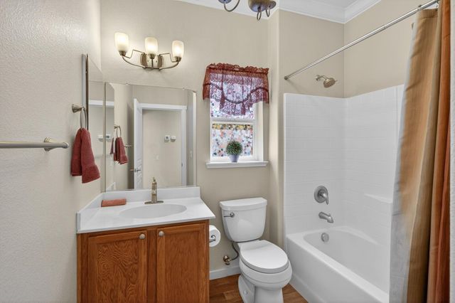 156 Stags Leap Ln, Lincoln, CA 95648