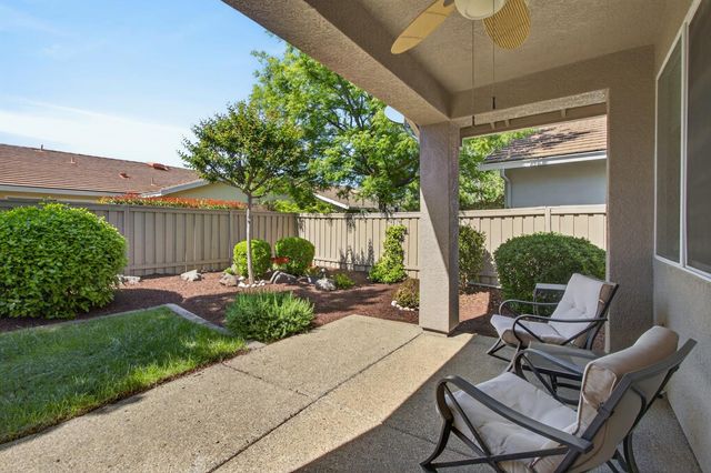 156 Stags Leap Ln, Lincoln, CA 95648