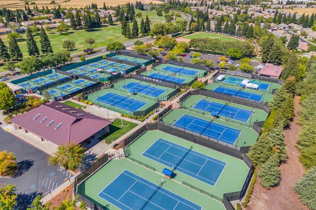 156 Stags Leap Ln, Lincoln, CA 95648