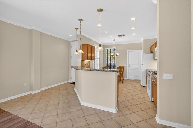 156 Stags Leap Ln, Lincoln, CA 95648