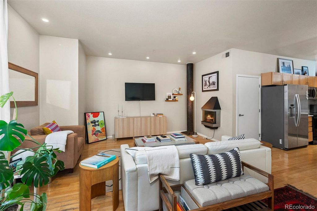 3225 Blake Street 4-L, Denver, CO 80205