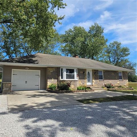 31421 W 161st Street, Excelsior Springs, MO 64024
