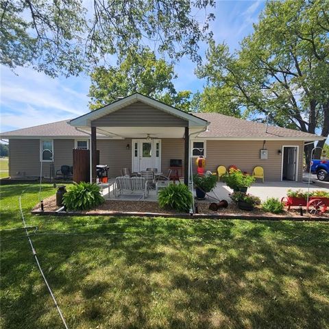 31421 W 161st Street, Excelsior Springs, MO 64024