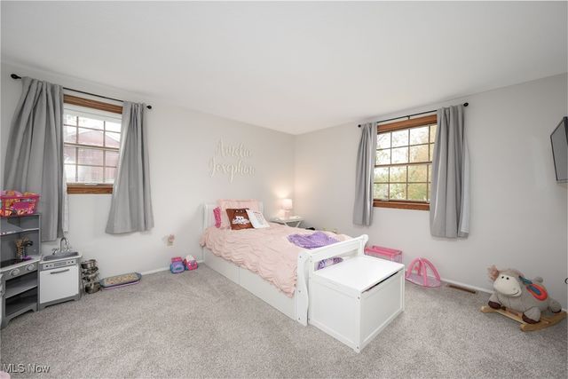 2684 Serra Vista Drive, Stow, OH 44224