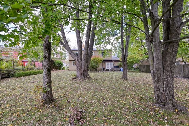 2684 Serra Vista Drive, Stow, OH 44224