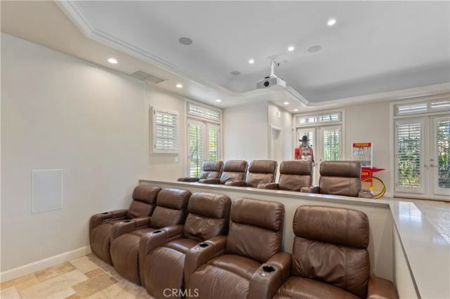 5081 E Copa De Oro Drive, Anaheim, CA 92807
