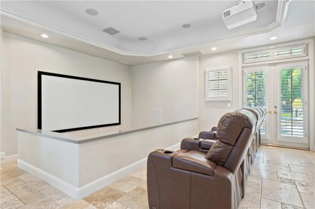 5081 E Copa De Oro Drive, Anaheim, CA 92807