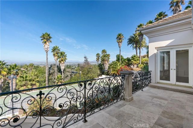 5081 E Copa De Oro Drive, Anaheim, CA 92807