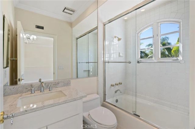 5081 E Copa De Oro Drive, Anaheim, CA 92807