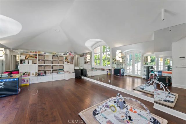 5081 E Copa De Oro Drive, Anaheim, CA 92807